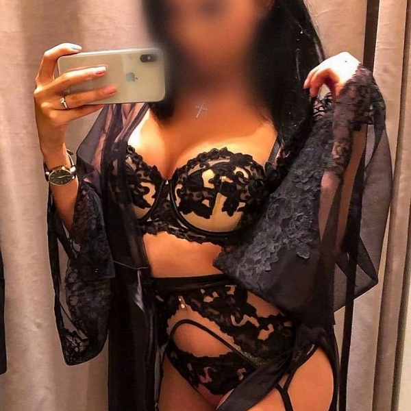 Полина превью